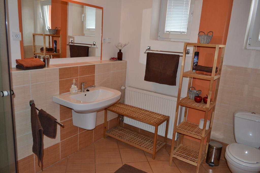 Apartman Jas Liptovský Mikuláš Exteriör bild