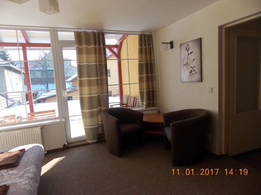 Apartman Jas Liptovský Mikuláš Exteriör bild